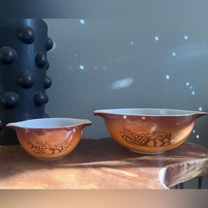 ✨SOLD✨

Gorgeous Pyrex Old Orchid Cinderella bowls set of 2